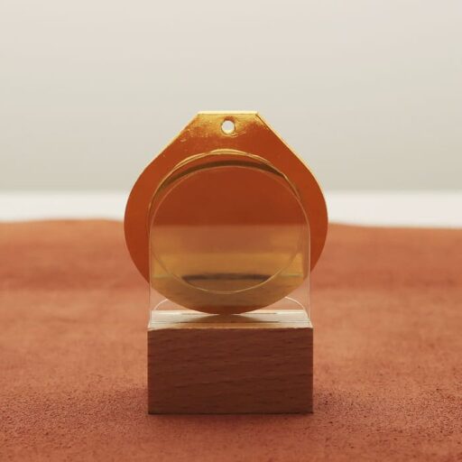 Медаль універсальна MA5017 золота D50мм жетон D25мм