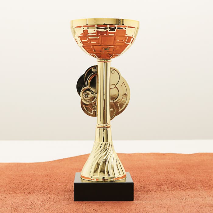 Кубок нагородний K6146B золотий на мармуровій основі H20см, чаша D8см