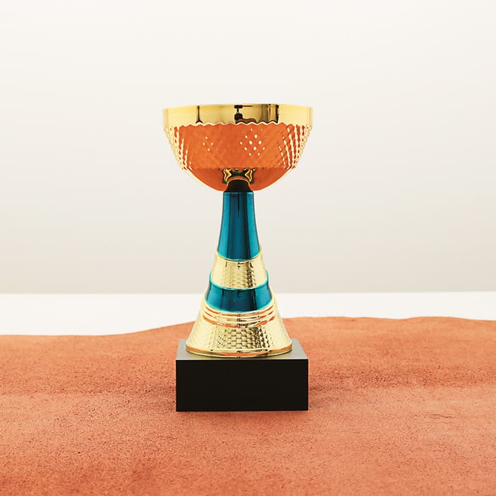 Кубок нагородний K5117C золотий на дерев’яній основі H16см, чаша D70мм