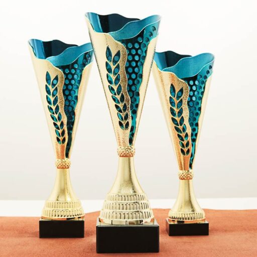 Кубок нагородний K5101C золотий на мармуровій основі H32см