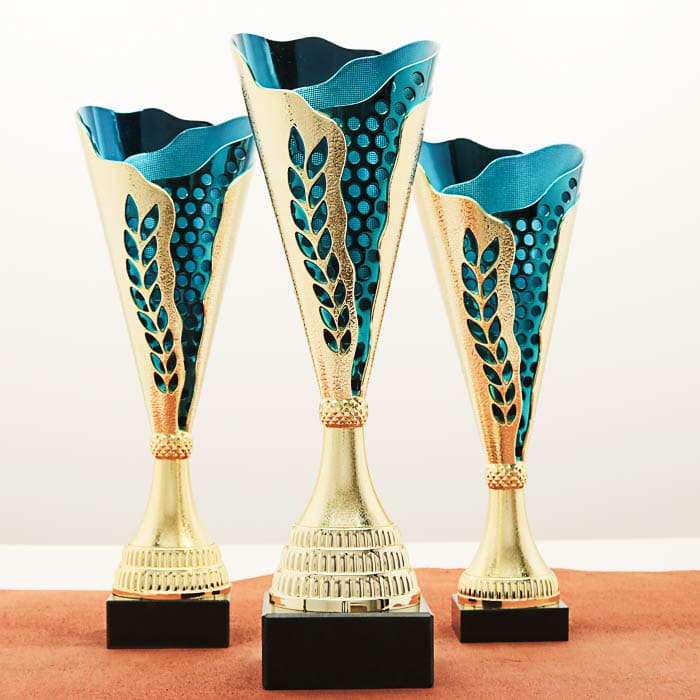 Кубок нагородний K5101C золотий на мармуровій основі H32см