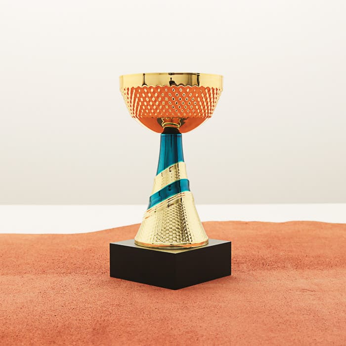 Кубок нагородний K5117A золотий на дерев’яній основі H22см, чаша D70мм