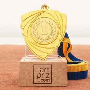 Медаль МА5016 Золото зі стрічкою D50мм з жетоном D25мм