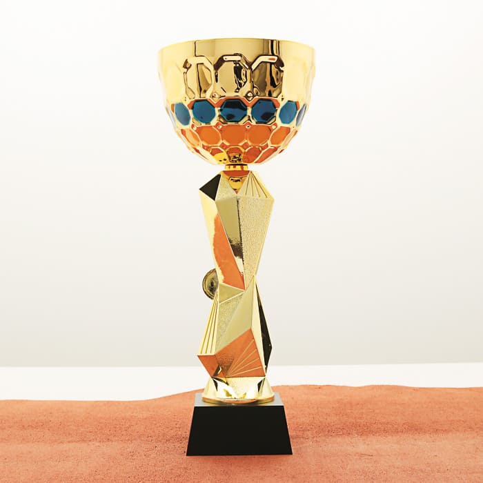 Кубок нагородний K5122C золотий на дерев’яній основі H31см, чаша D12см