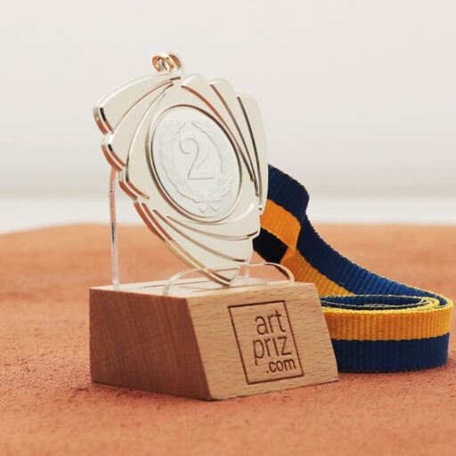 Медаль МА5016 Cрібло зі стрічкою D50мм з жетоном D25мм