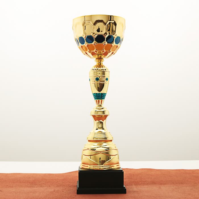 Кубок нагородний K5116C золотий на дерев’яній основі H38см, чаша D12см