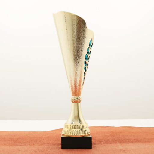 Кубок нагородний K5101A золотий на мармуровій основі H37см