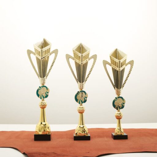 Кубок нагородний K5125B золото-синій на мармуровій основі H47см