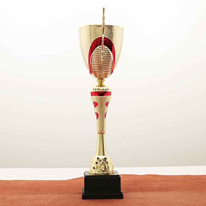 Кубок нагородний K5106C золотий на дерев’яній основі H38см, чаша D10см