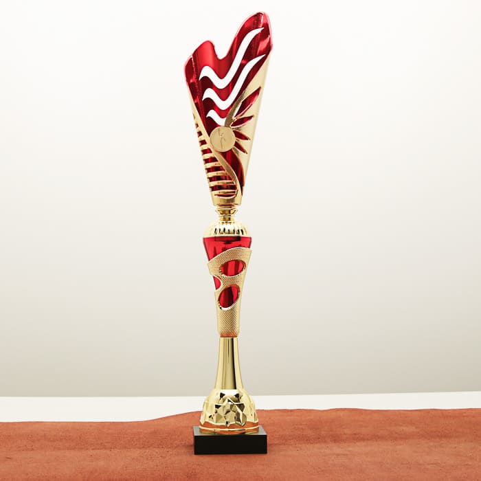 Кубок нагородний K5102C золотий на дерев’яній основі H45см