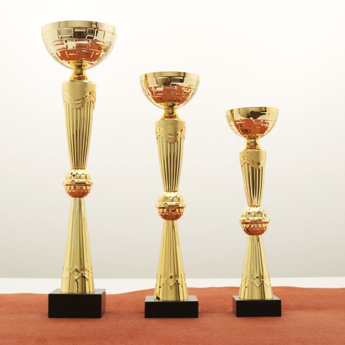 Кубок нагородний K5114A золотий на мармуровій основі H37см, чаша D10см