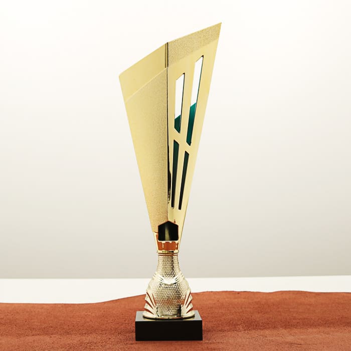 Кубок нагородний K5115A золотий на мармуровій основі H34см