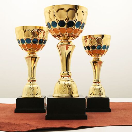 Кубок нагородний MA5121A золотий на дерев’яній основі H39см, металева чаша 16см