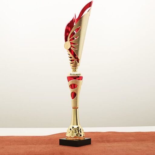 Кубок нагородний K5102A золотий на дерев’яній основі H54см