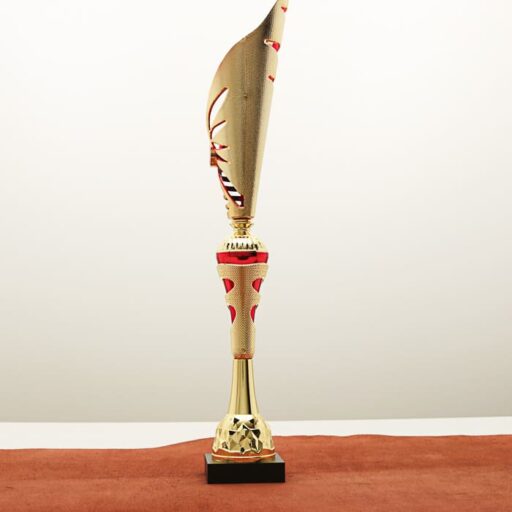 Кубок нагородний K5102A золотий на дерев’яній основі H54см