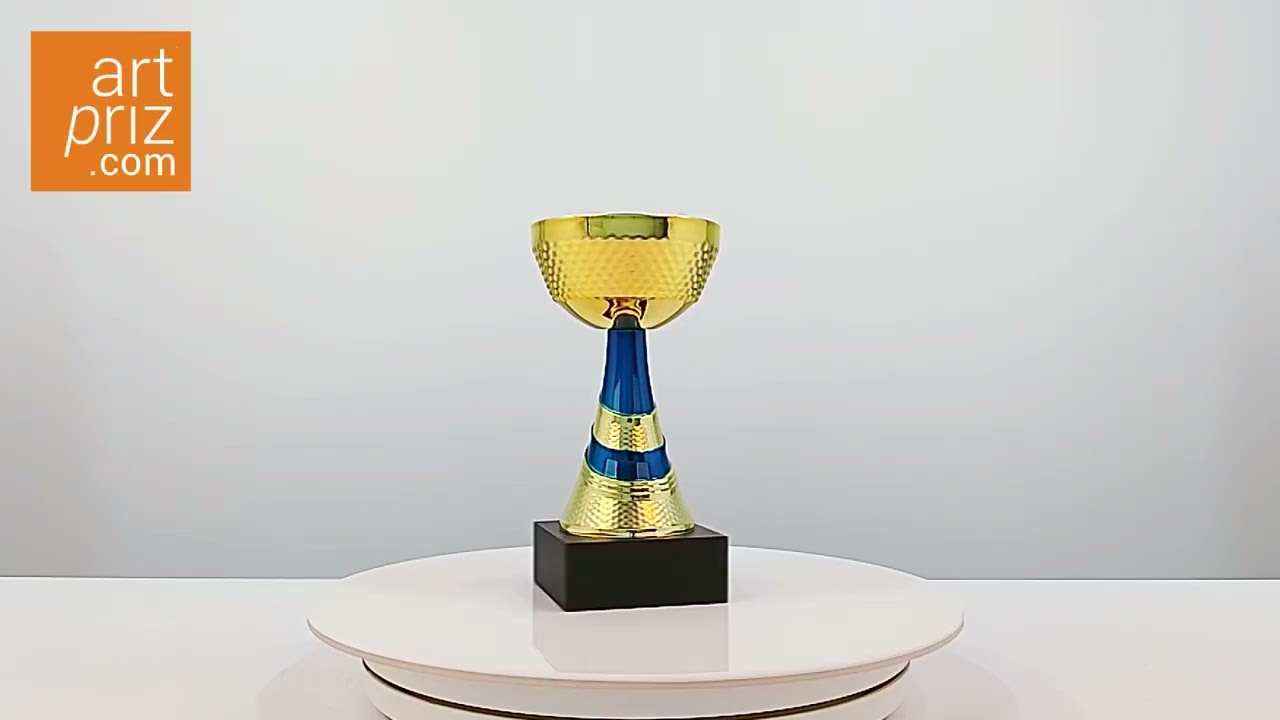 Кубок нагородний K5117B золотий на дерев’яній основі H18см, чаша D90мм