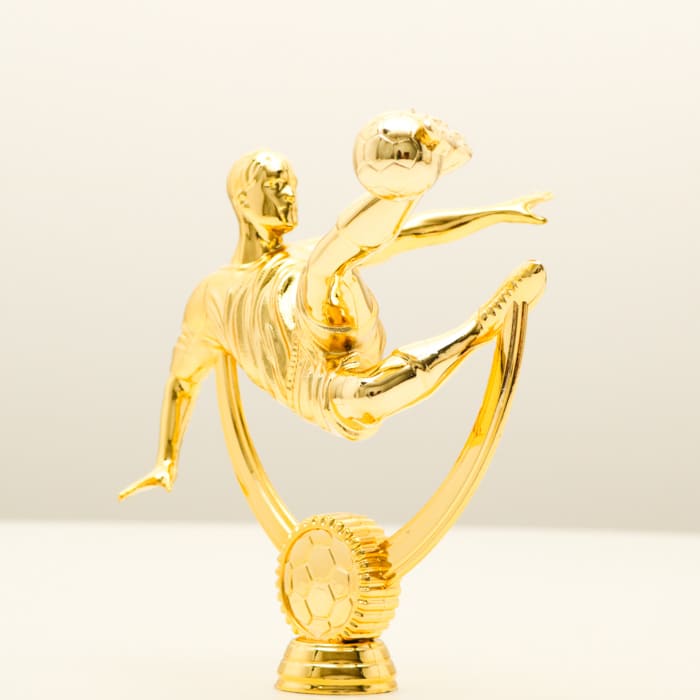 Фігурка Золотий Удар універсальна нагорода, тримач, верхівка кубка h14см Артприз