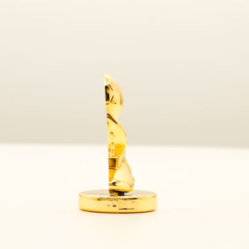 Фігурка нагородна бутси з м’ячем пластик золота H8см Артприз
